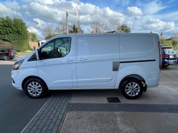 Ford Transit Custom - Image 4